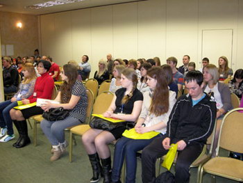 Елена Буняшина поведала молодёжи о своих способностях