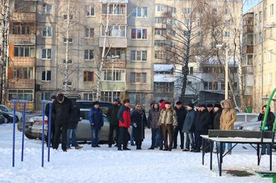 В рязанские дворы с проверкой выехали депутаты