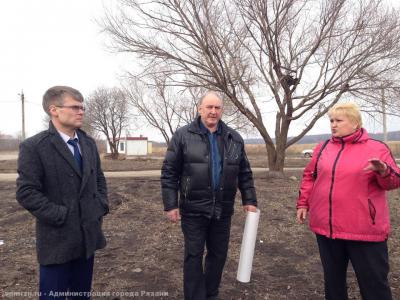 Олег Булеков провёл выездное совещание по развитию посёлка Карцево