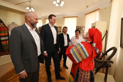 Павел Малков побывал в культурном центре Скопинского округа