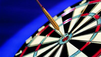 Рязанцев приглашают принять участие в турнире по дартс, посвящённом Дню учителя