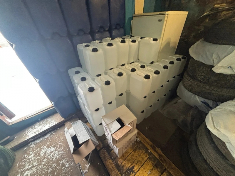 В Рязани ликвидировали подпольный цех по производству алкоголя