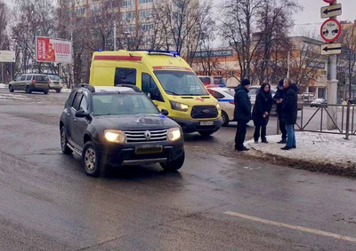 На улице Есенина в Рязани две пенсионерки угодили под колёса иномарки