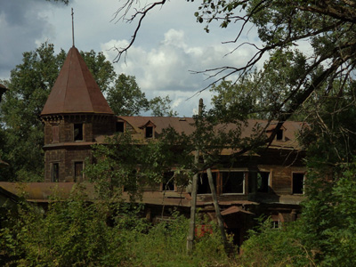 На усадьбе Нарышкиных в Рязанской области начались противоаварийные работы